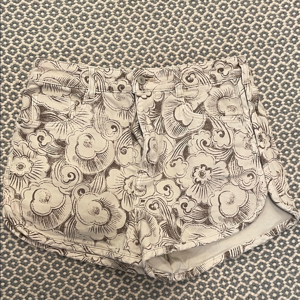 Pilcro High Waist Floral Cream Shorts